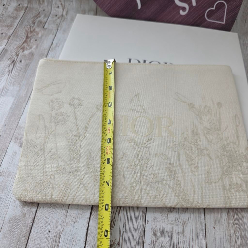 Dior Beige Floral Pouch - Picture 5 of 8